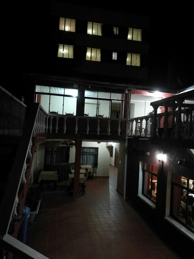 Vargas Hotel Tupiza Exterior foto